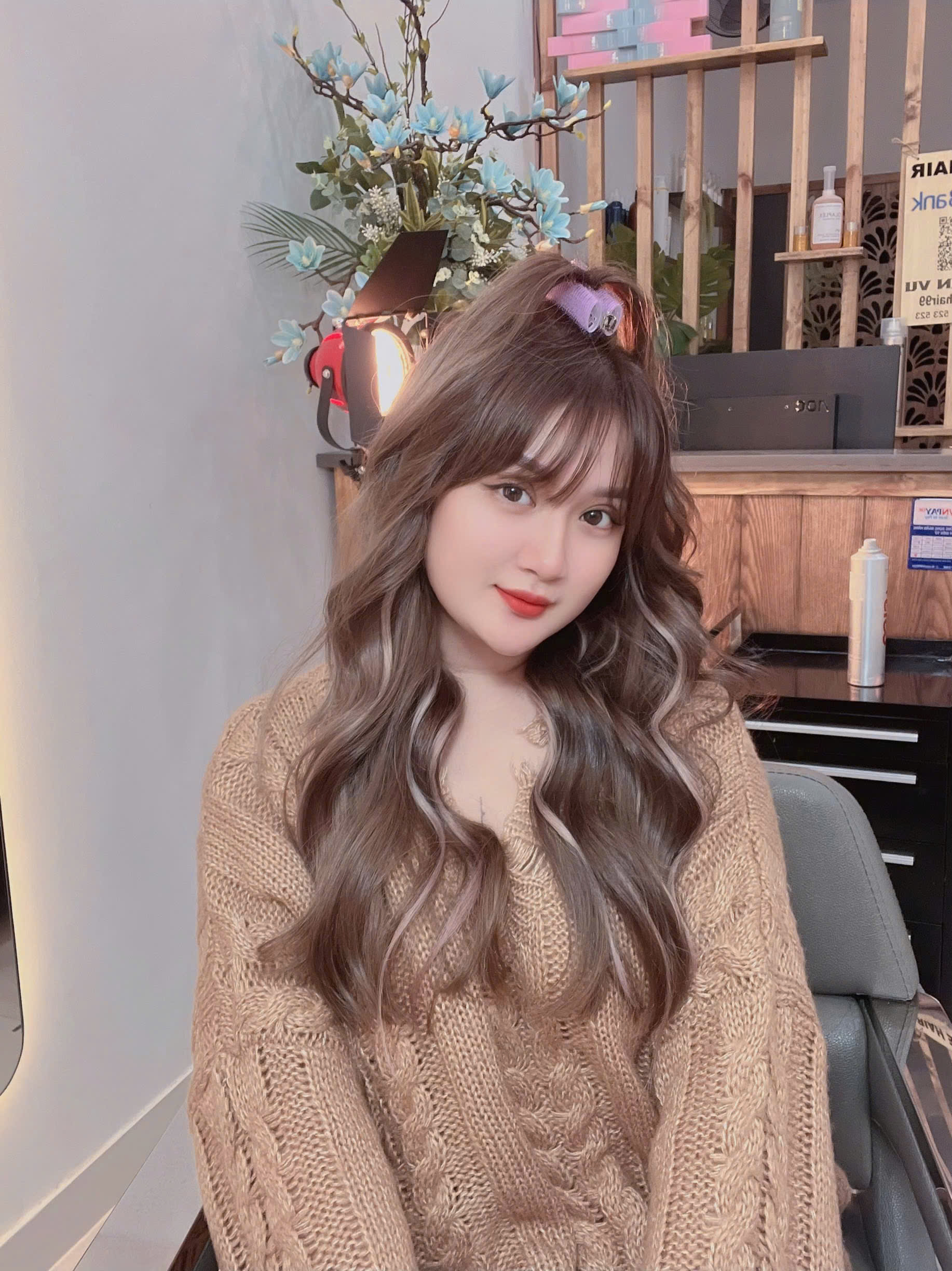 Korean Loose Waves: The Effortless Hair Trend That Never Goes Out of Style